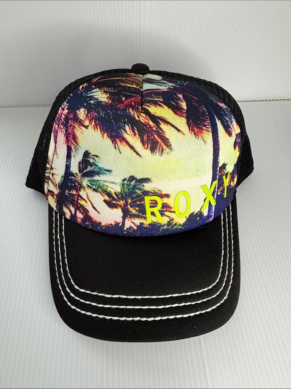 Roxy Black Trucker Hat with Sunset Palm Print